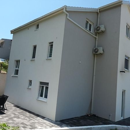 Apartmani Tolj Makarska Eksteriør bilde