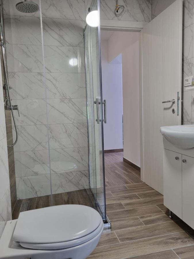 Apartmani Tolj Makarska Eksteriør bilde