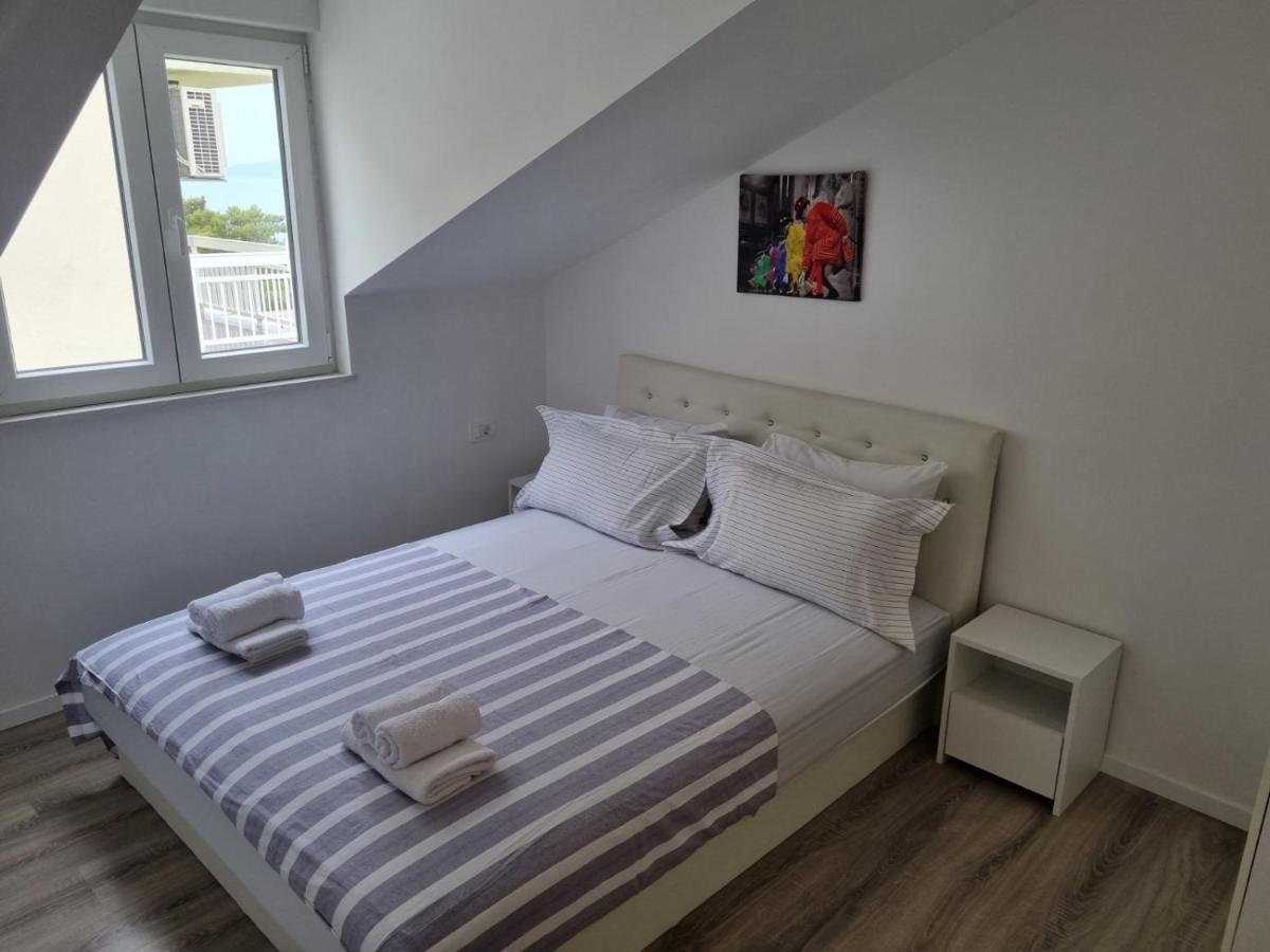 Apartmani Tolj Makarska Eksteriør bilde
