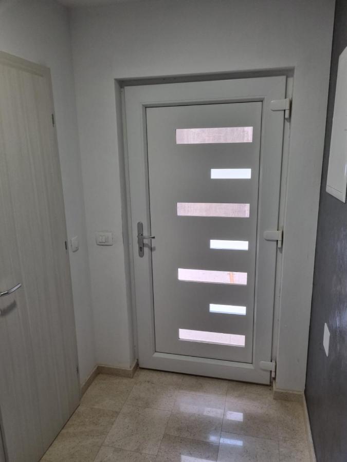 Apartmani Tolj Makarska Eksteriør bilde