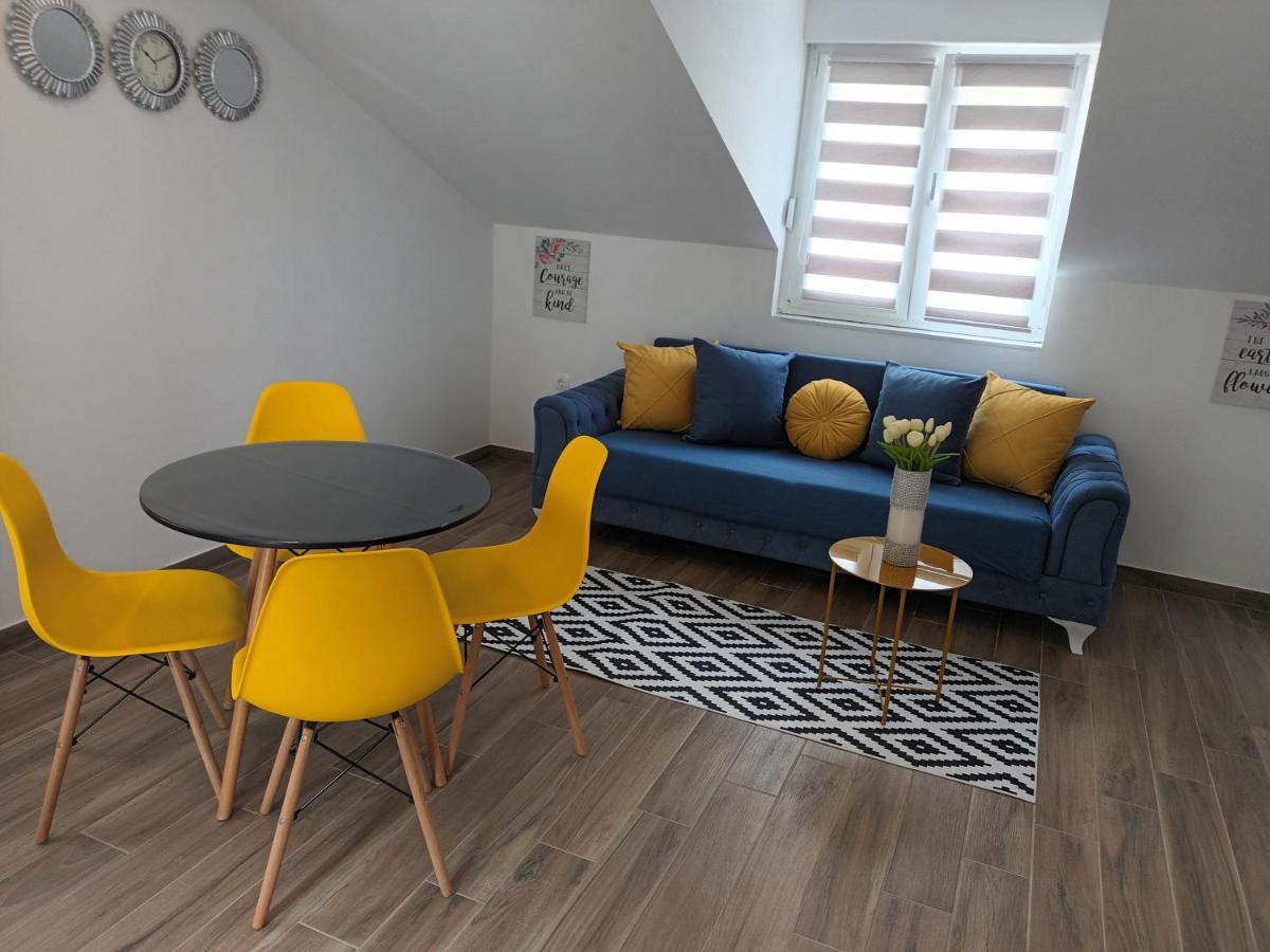 Apartmani Tolj Makarska Eksteriør bilde