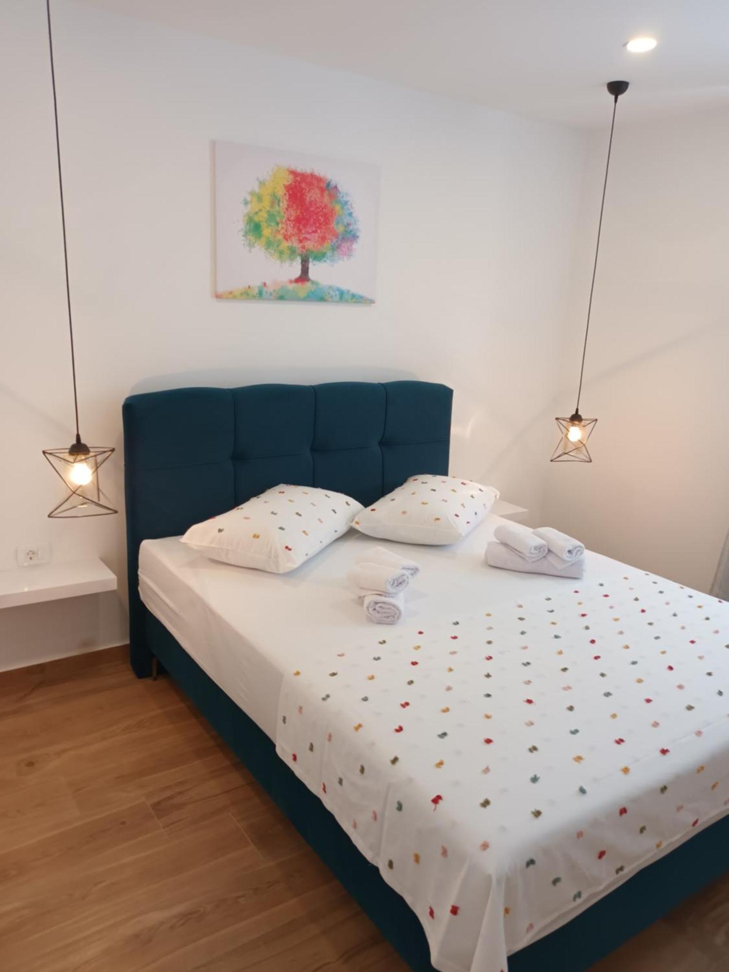 Apartmani Tolj Makarska Eksteriør bilde