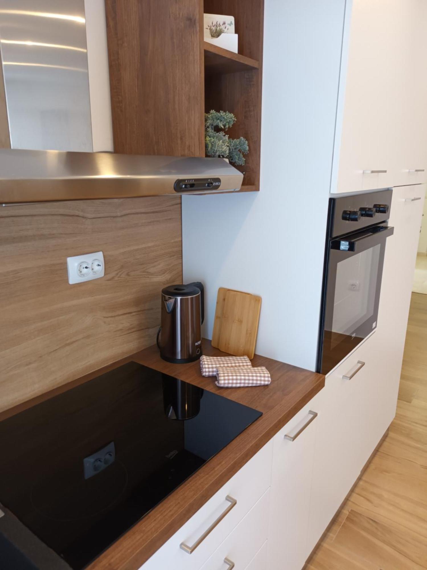 Apartmani Tolj Makarska Eksteriør bilde
