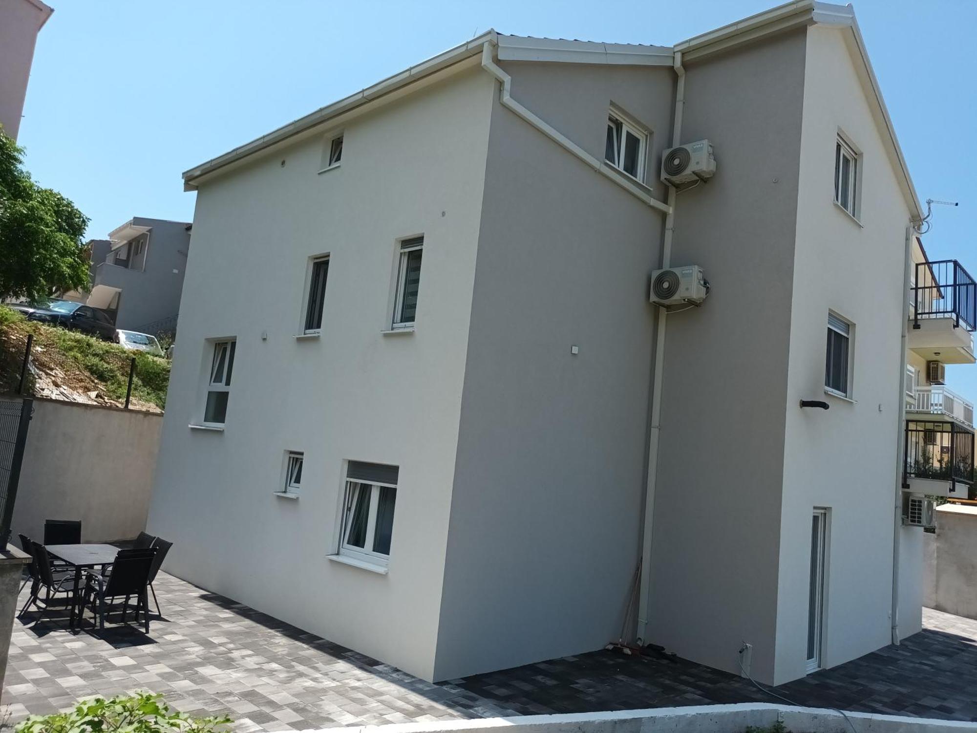 Apartmani Tolj Makarska Eksteriør bilde