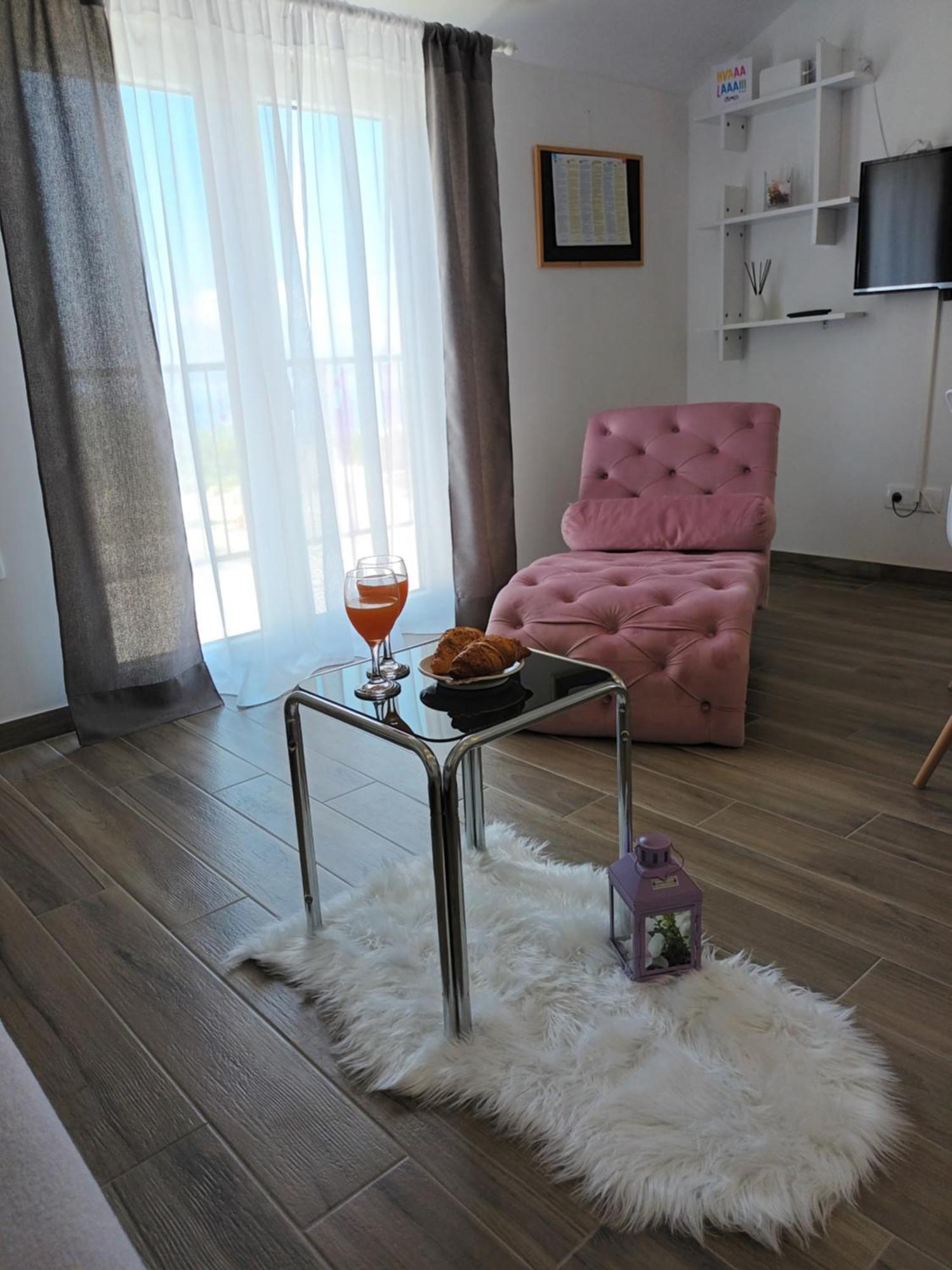 Apartmani Tolj Makarska Eksteriør bilde