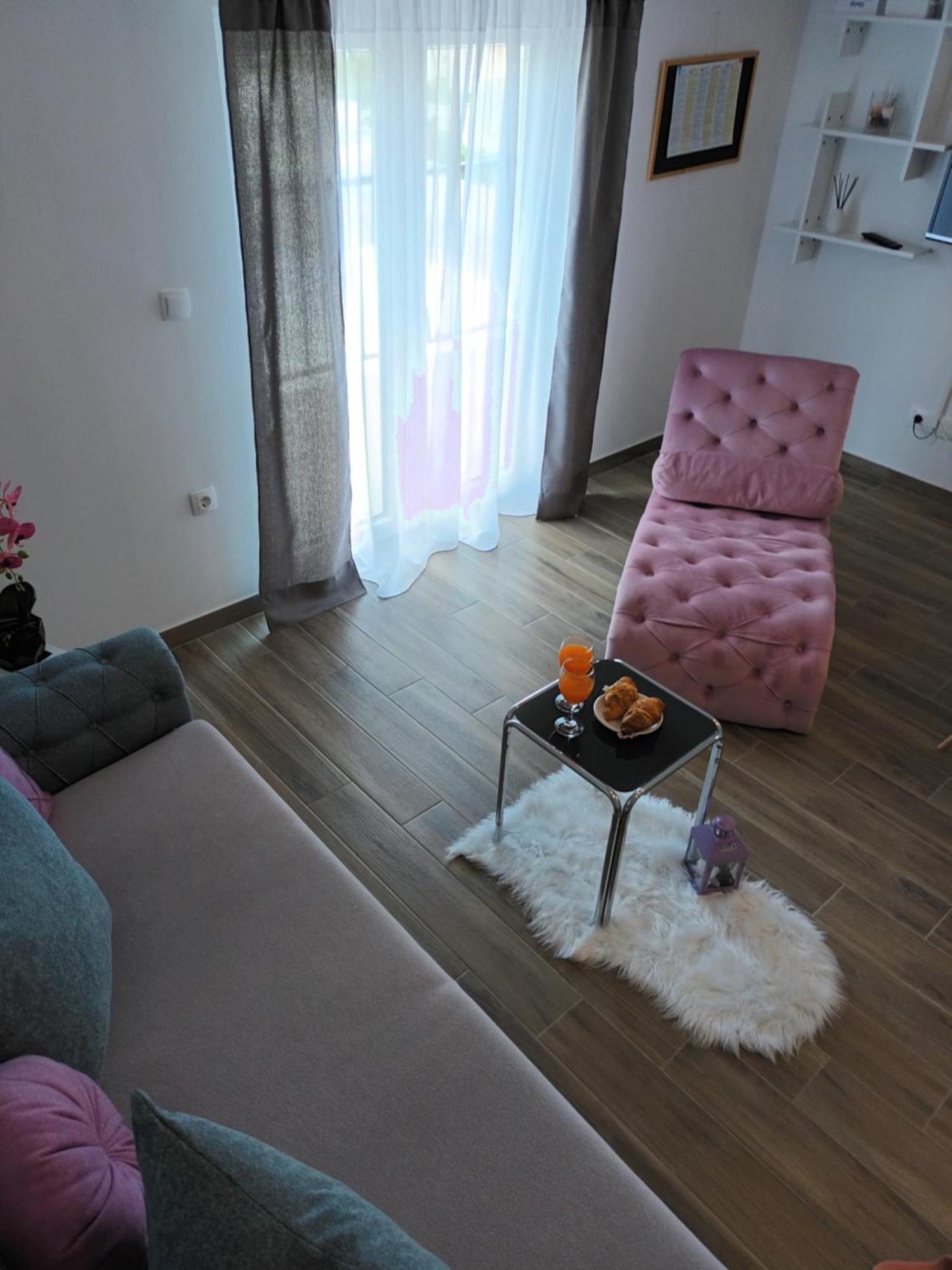 Apartmani Tolj Makarska Eksteriør bilde