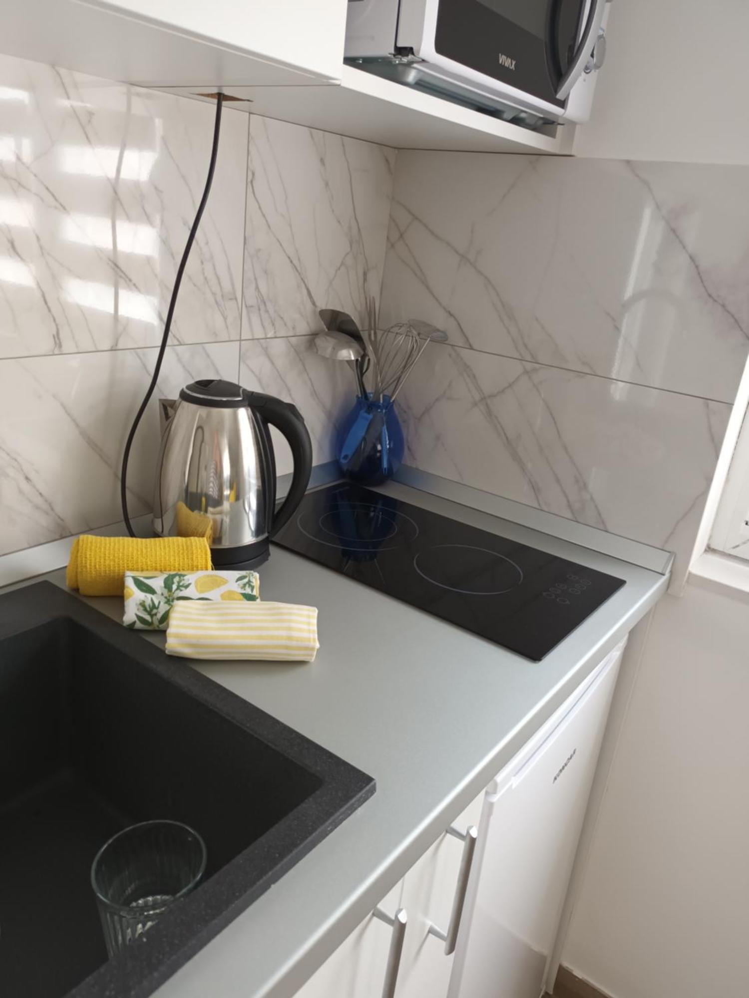 Apartmani Tolj Makarska Eksteriør bilde